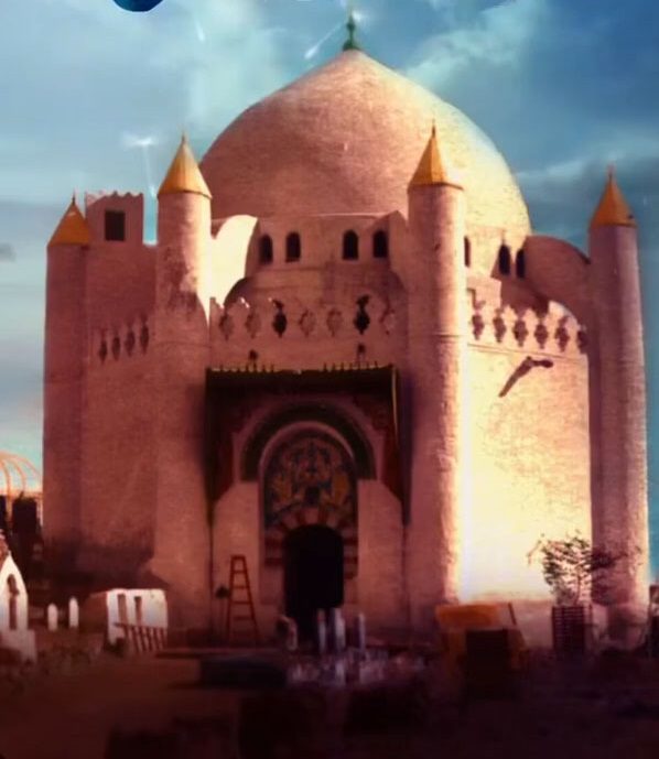 بقيع، بارگاه‌ها: بناهاي ساخته شده بر قبور امامان و بزرگان در قبرستان بقيع