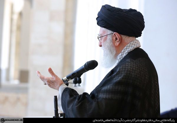 آیت الله العظمی سید علی خامنه ای