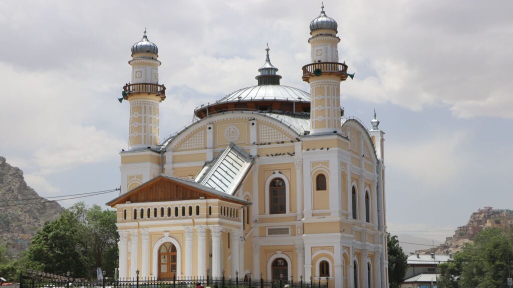 مسجد شاه دو شمشیره