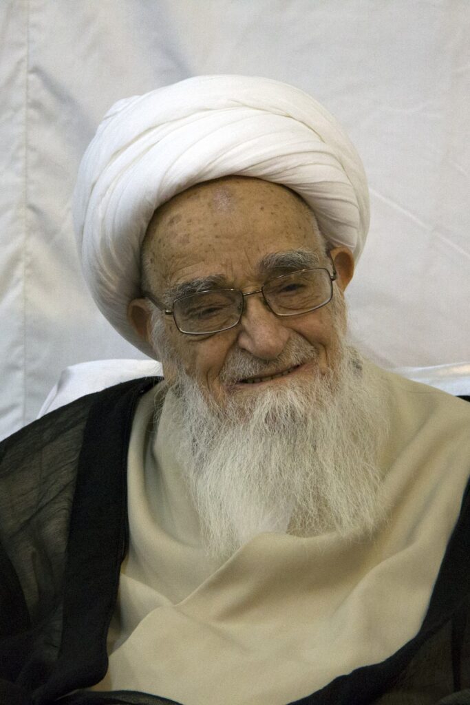 حقایقی شنیدنی از زندگی امام صادق (علیه السلام) در گفت وگو با آیت الله صافی