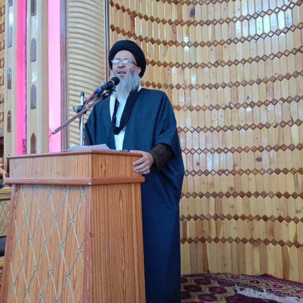 خطیب نماز جمعه مسجد جامع کلاه سبز غزنی