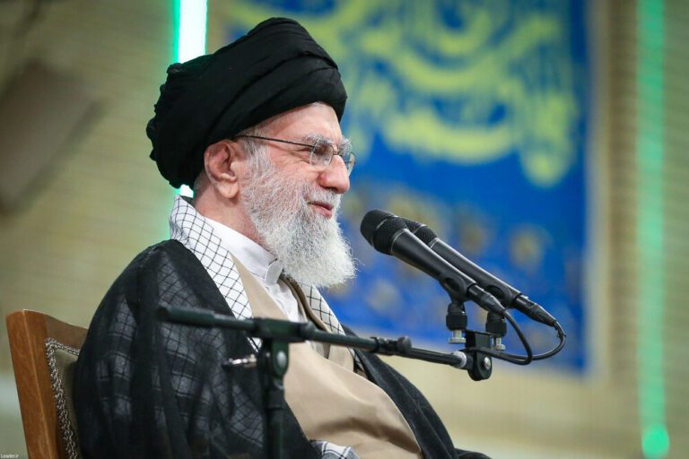 رهبر انقلاب اسلامی: مسئله فلسطین نباید فراموش شود