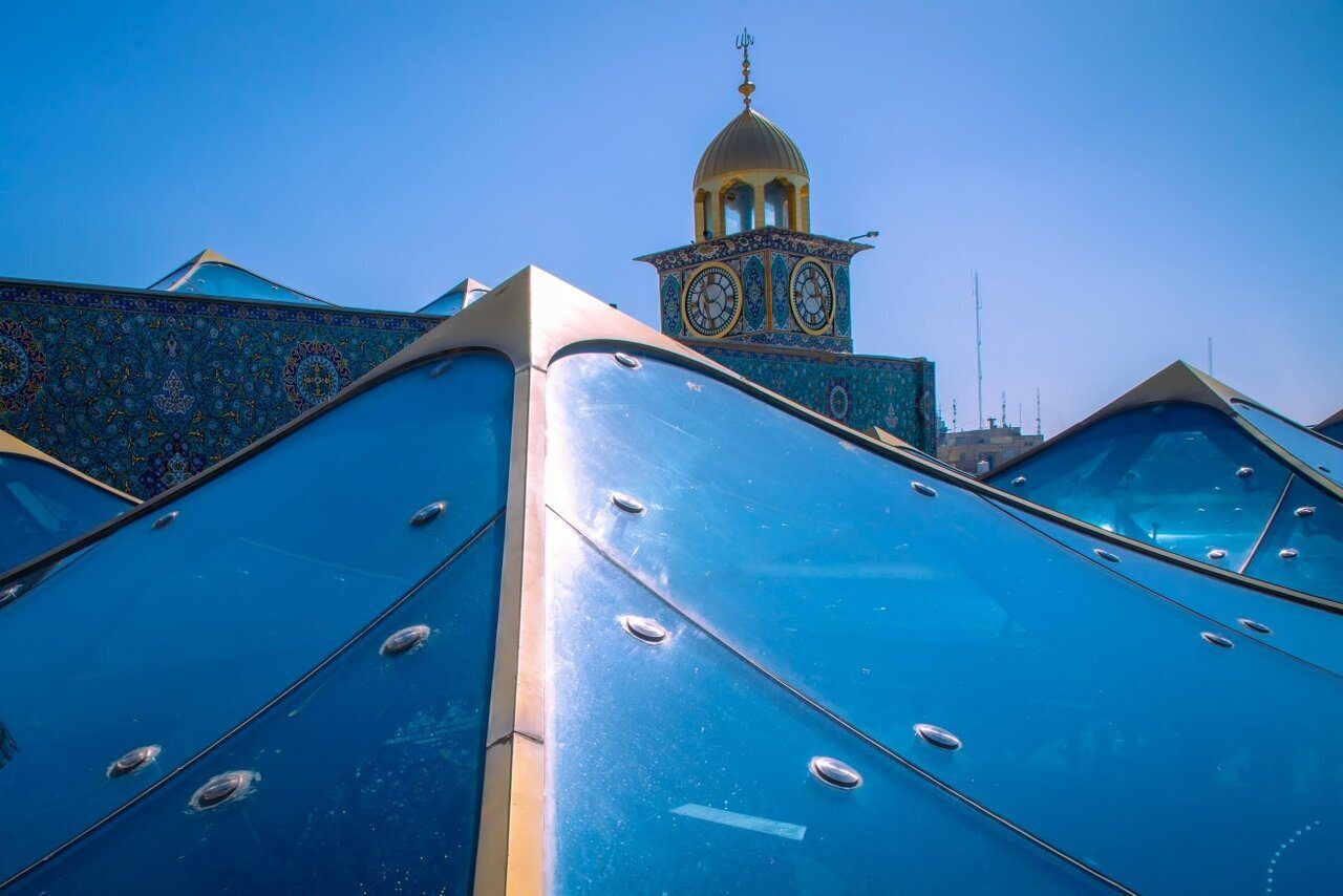 برج ساعت حرم حضرت عباس(ع)؛ ترکیبی از میراث و زیبایی مدرن + عکس