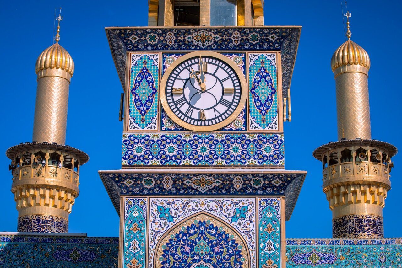 برج ساعت حرم حضرت عباس(ع)؛ ترکیبی از میراث و زیبایی مدرن + عکس
