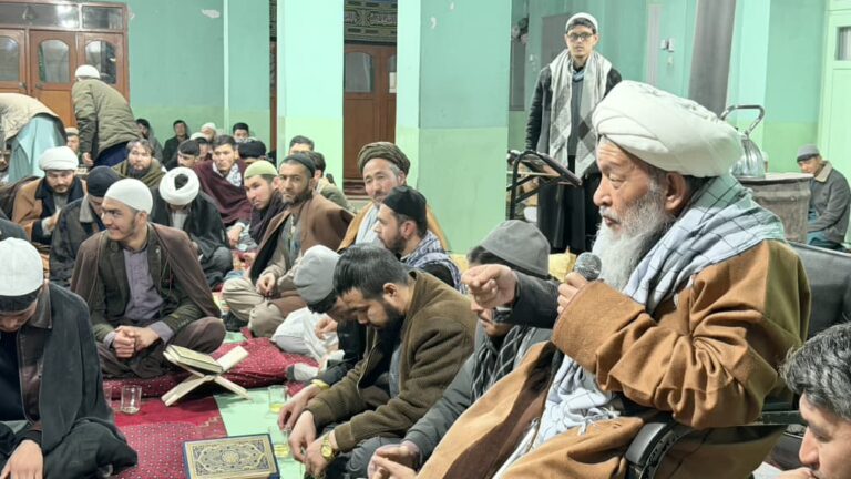 گزارش‎ ‎‏ تصویری| مزارشریف: بیست‎ ‎و‎ ‎پنجمین‎ ‎کرسی‎ ‎تلاوت‎ ‎و‎ ‎تفسیر‎ ‎قرآن‎ ‎کریم‎ ‎