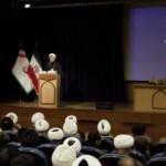 در مقابله با معاندان و دشمنان اسلام باید با صلابت و اقتدار صحبت کرد