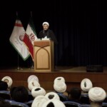 در مقابله با معاندان و دشمنان اسلام باید با صلابت و اقتدار صحبت کرد